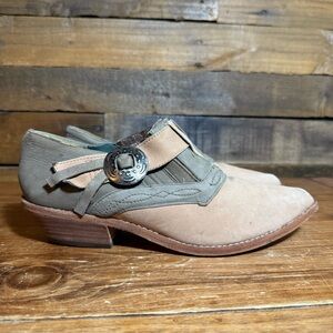 Vintage Dingo Western Stacked Heeled Booties Pastel Green/Grey & Nude size 7.5